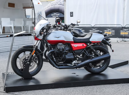 Motoguzzi V7stone Corsa Box 900X675